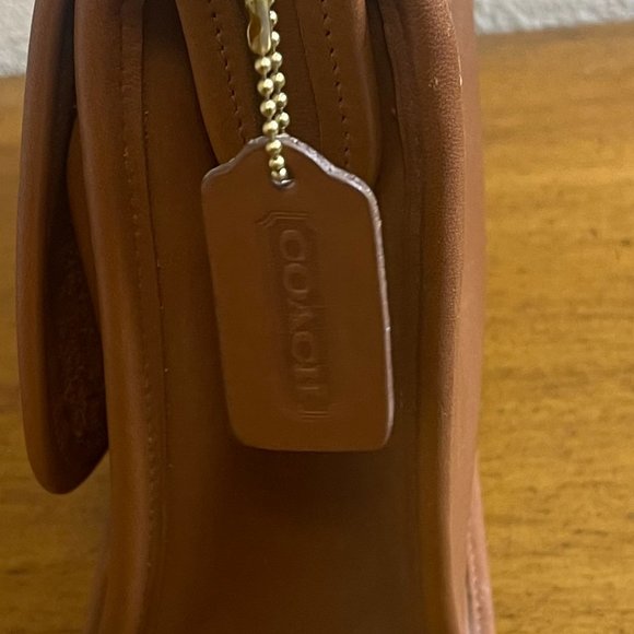 Coach American Classics Hand Bag - Picture 6 of 16